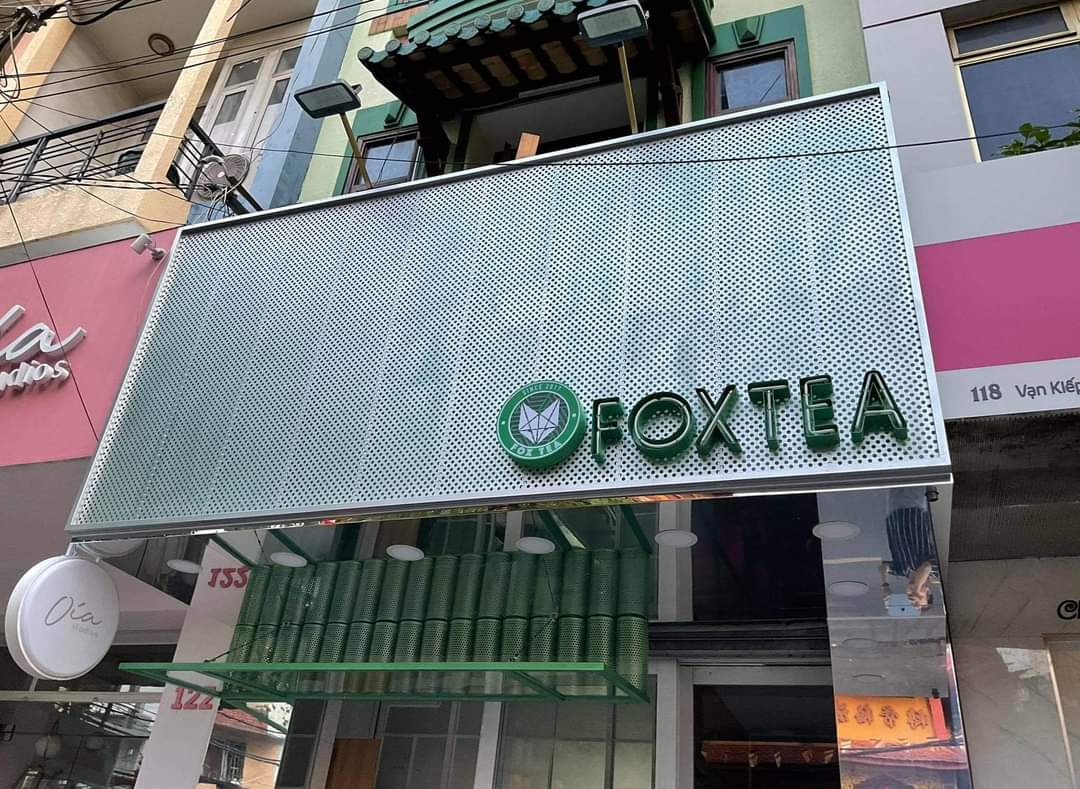Bảng hiệu Lưới Trắng FoxTea
