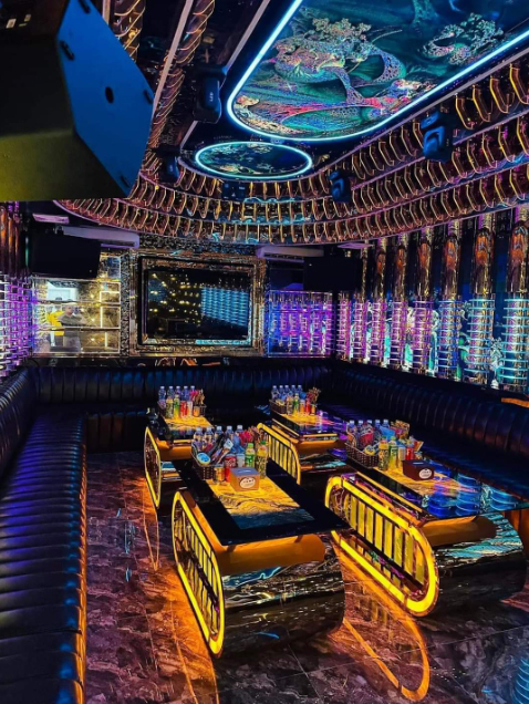 MẪU PHÒNG KARAOKE VIP