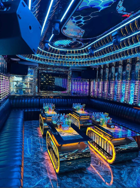 MẪU PHÒNG KARAOKE VIP 2